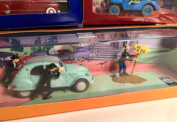 Tintin Collectible Car Scene - Aqua Citron