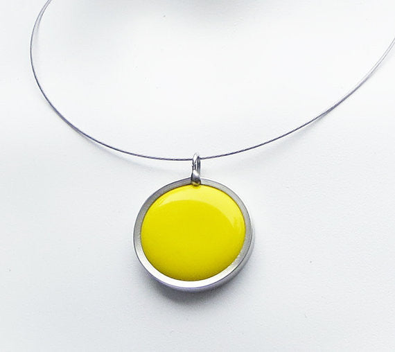 Yellow glass pendant